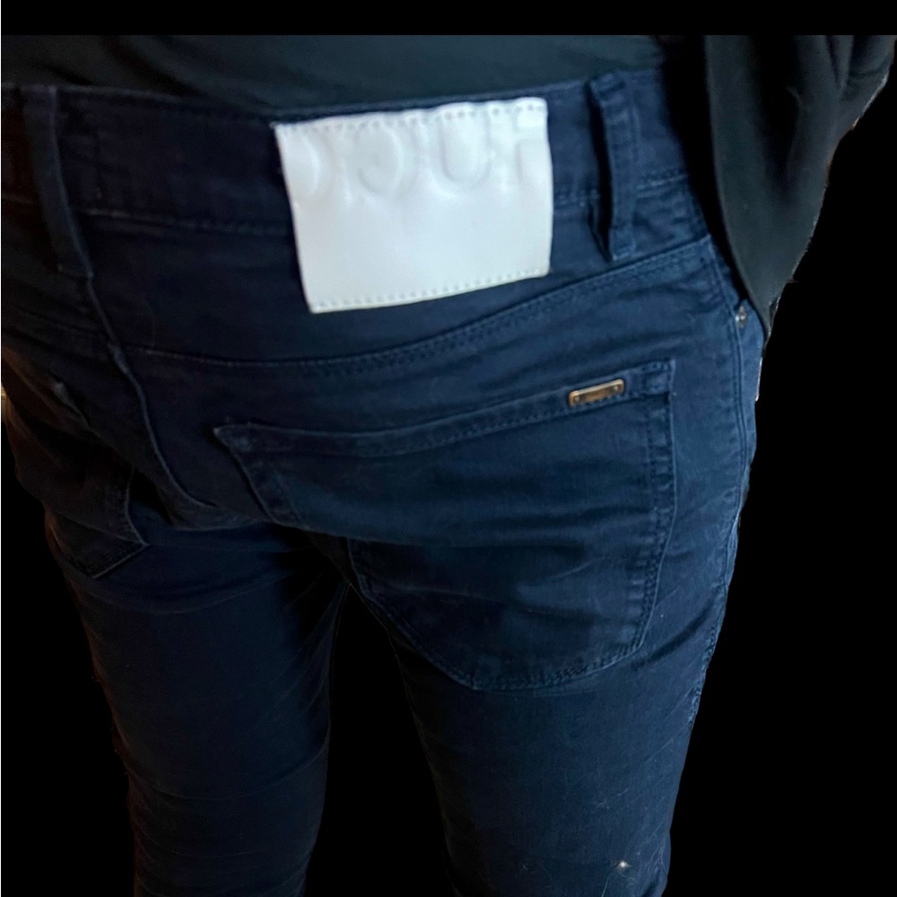 Men’s HUGO Boss slim fit navy blue/black jeans size 30